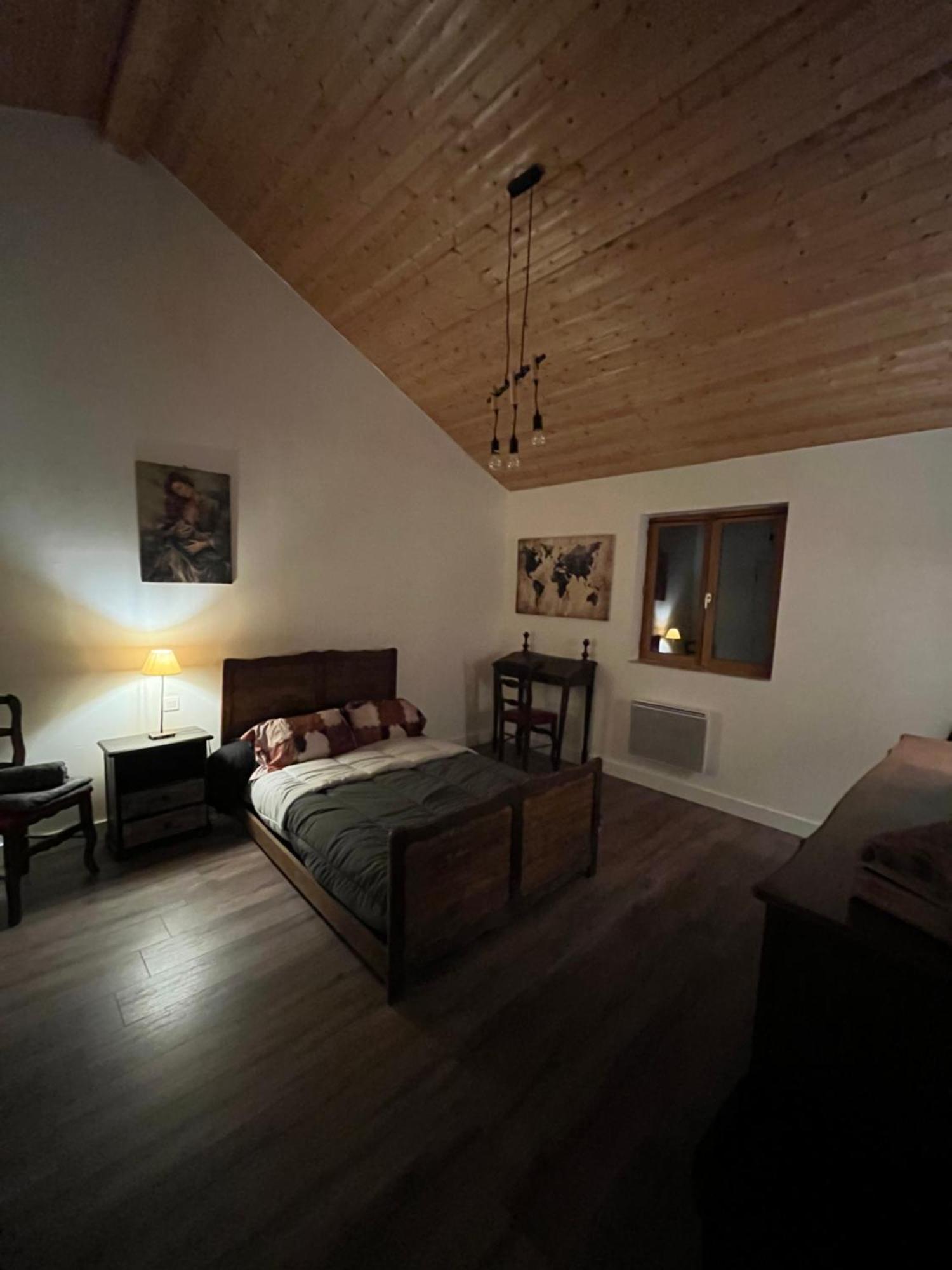 Chez Mamie Villa L'Isle-Jourdain  Ngoại thất bức ảnh