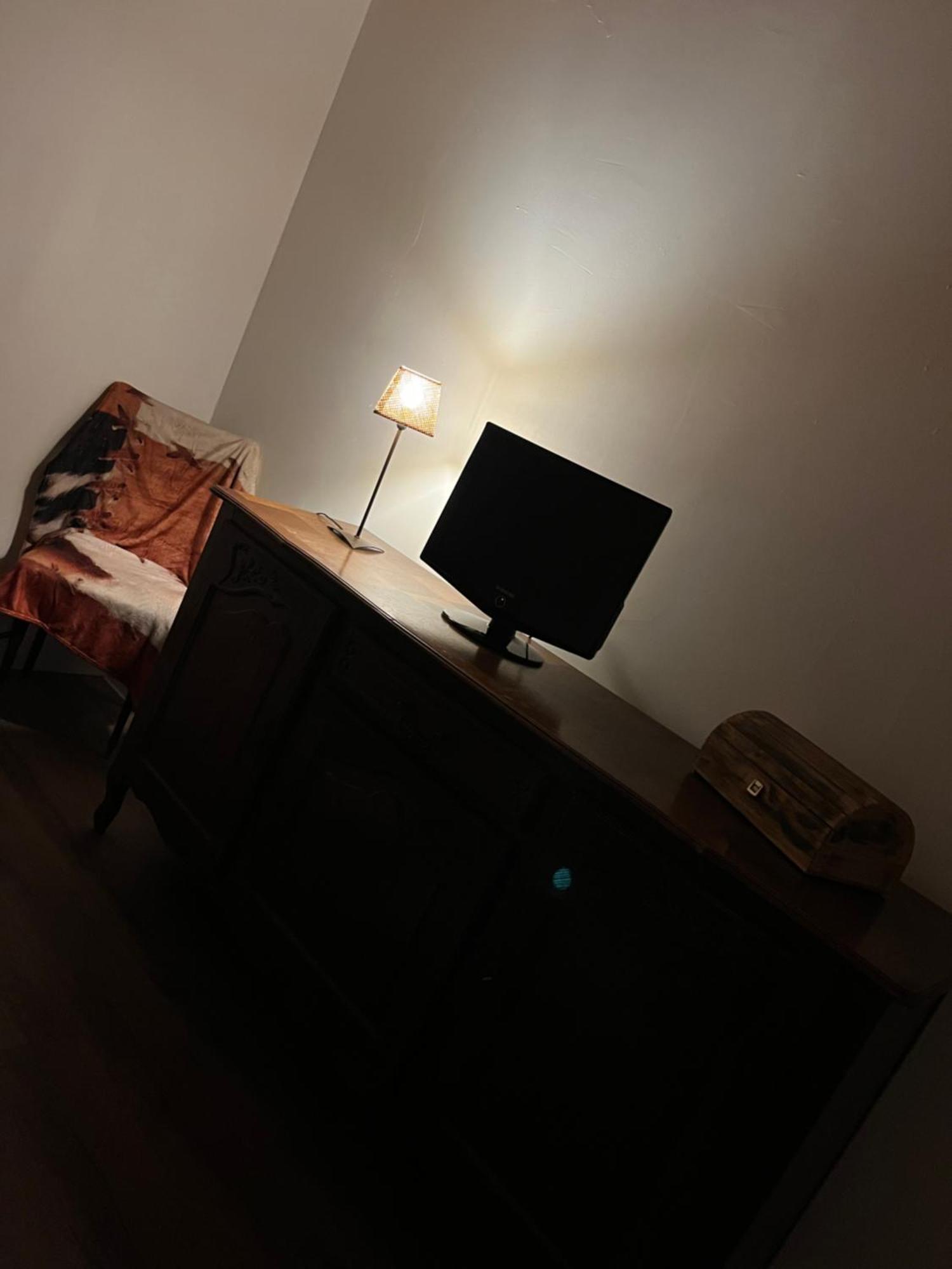 Chez Mamie Villa L'Isle-Jourdain  Ngoại thất bức ảnh